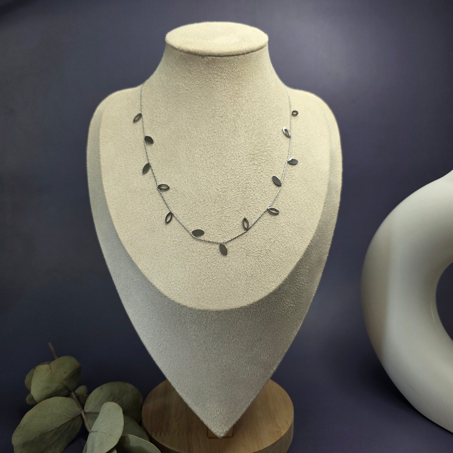 Willow Leaf Necklace - Silver