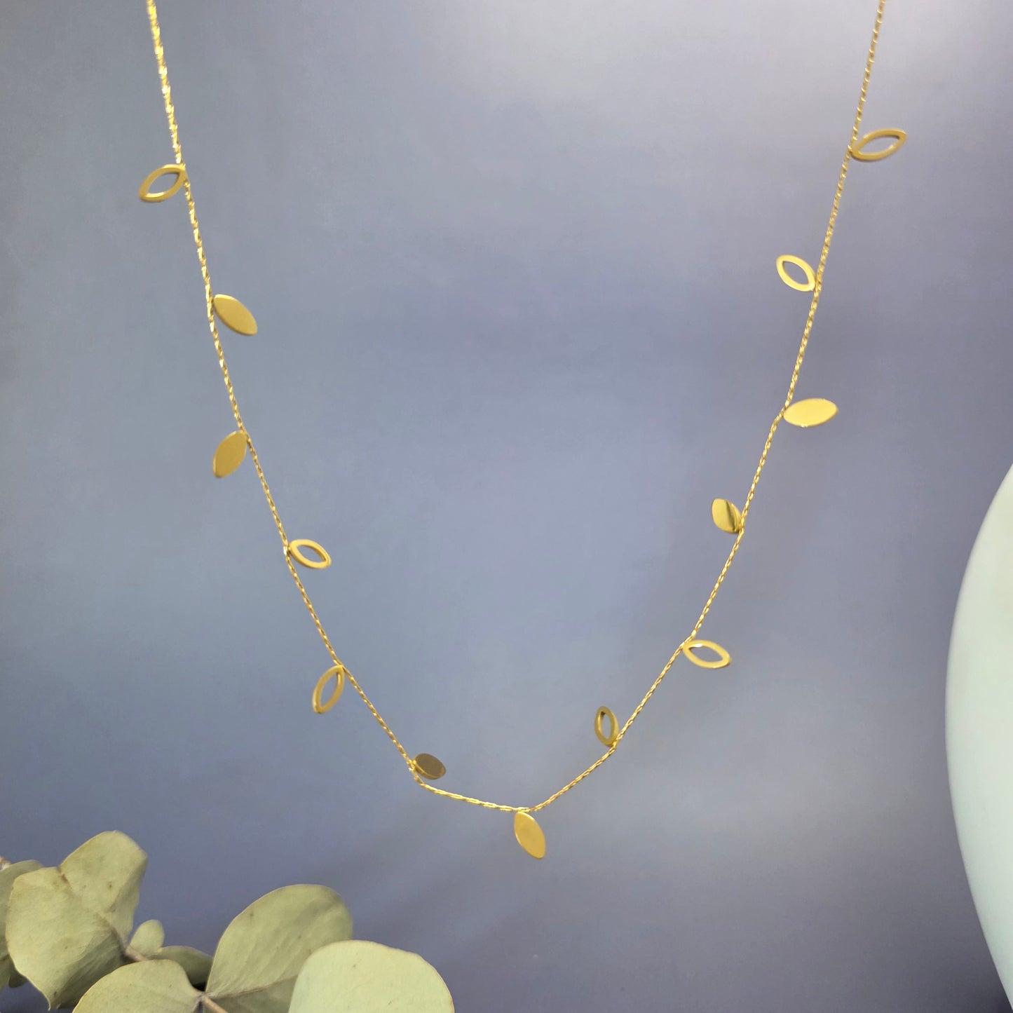 Willow Leaf Necklace - Golden