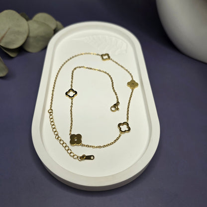 View of the gold Lucky in Love necklace extender and lobster clasp, showcasing the adjustable 5cm fit — My Silver Lining.