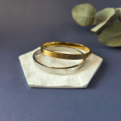 Oval Clip Bangle (Single Piece)