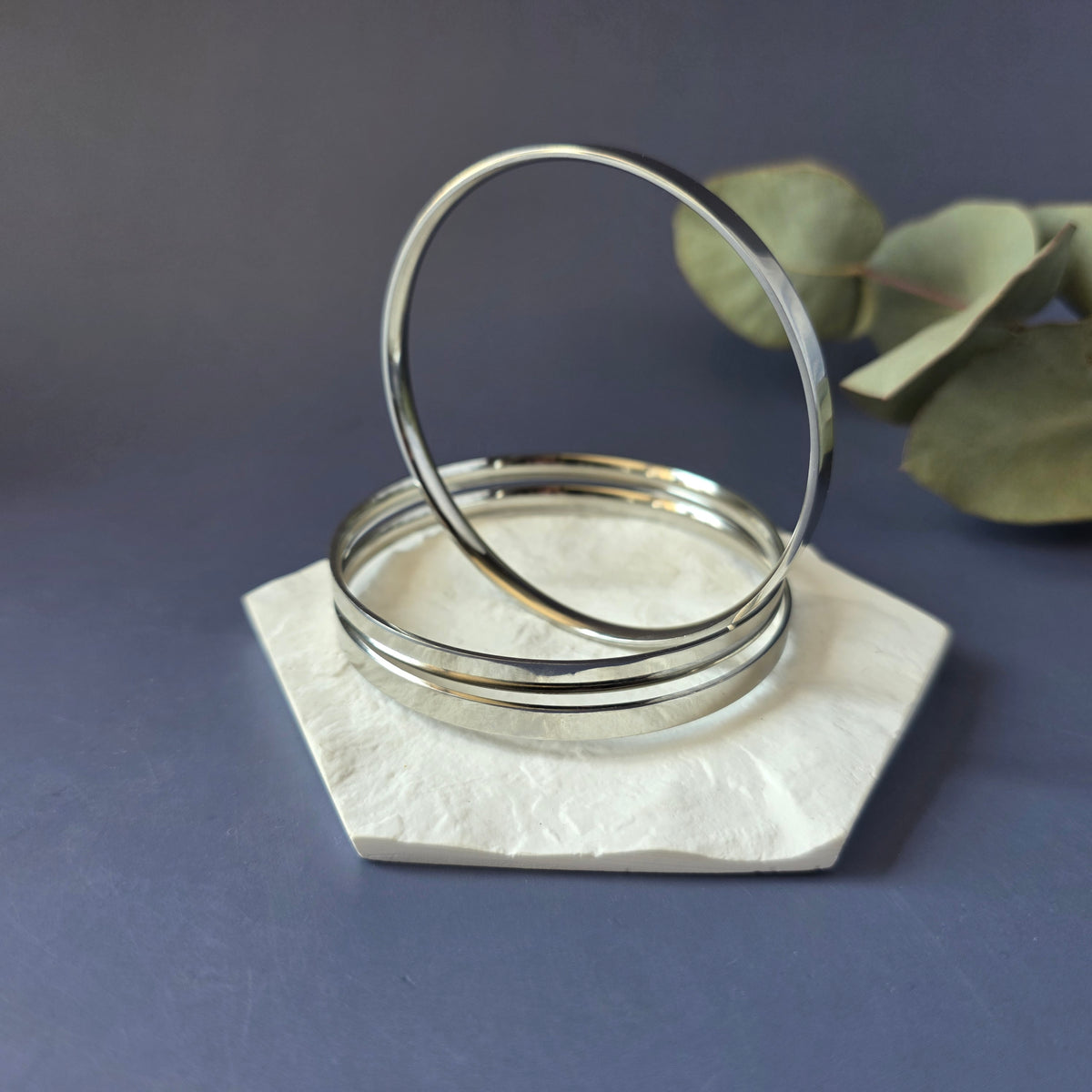 Modern Edge Bangle (Single Piece)