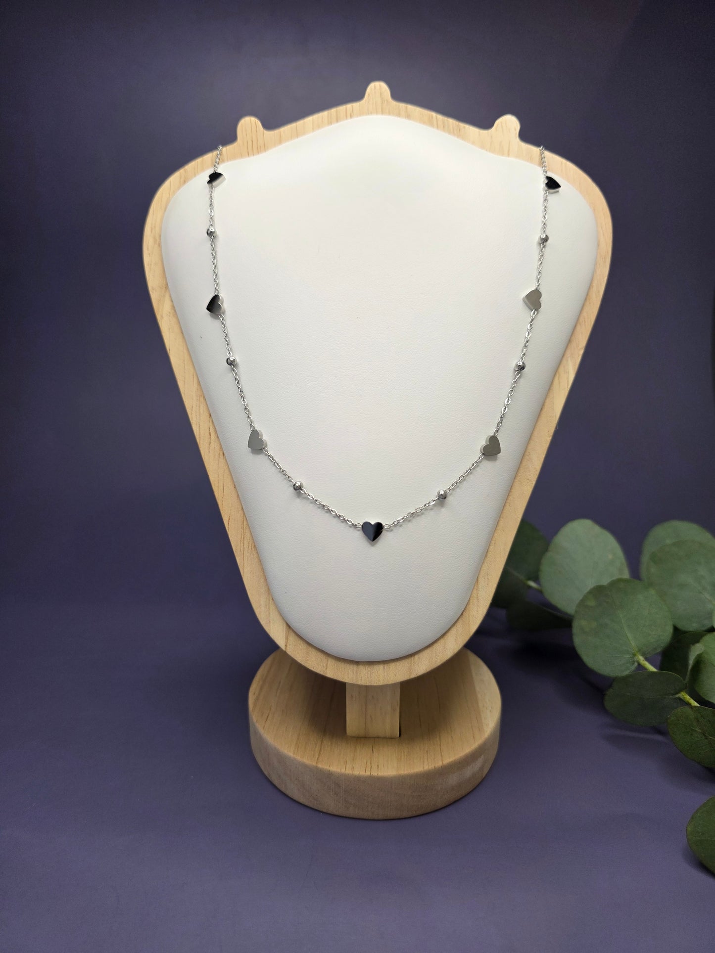 Silver-rhythm-heart-necklace-modern-t-stand-display-my-silver-lining